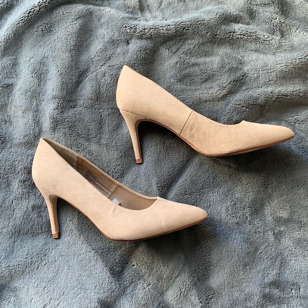 High Heel Pumps